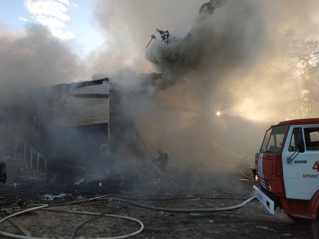 Пожарно-спасательные подразделения выезжали на пожар в Лешуконском МО Архангельской области